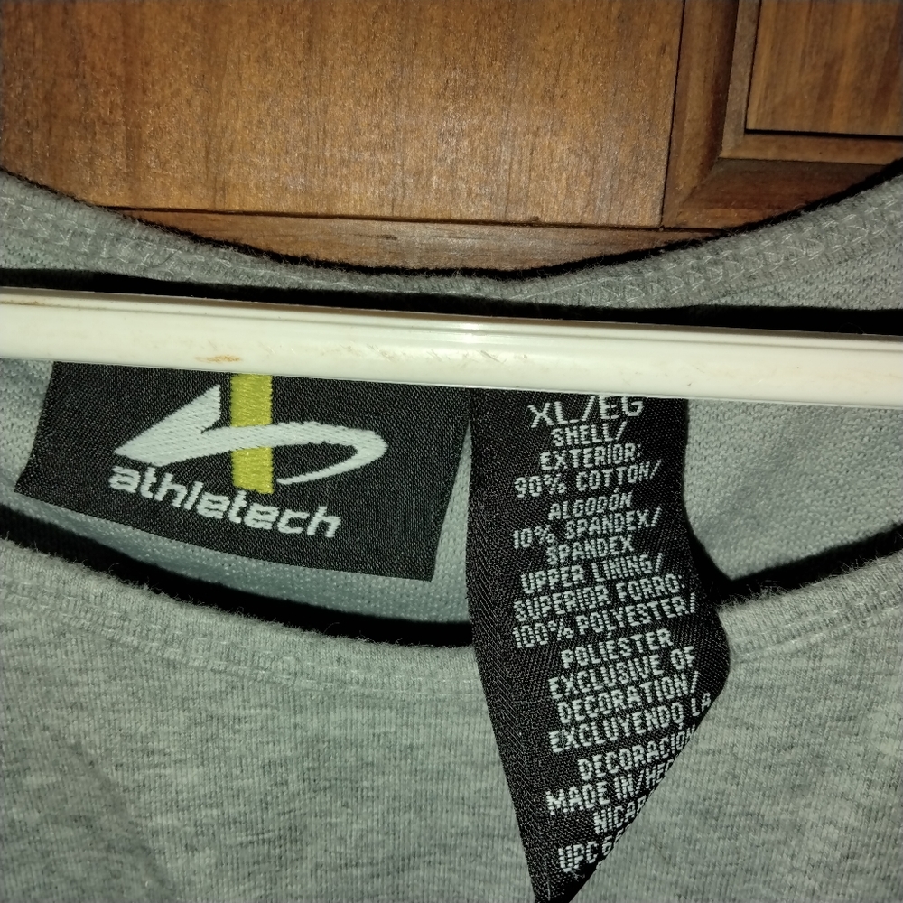 Exercise crop top - Picture 2 of 3